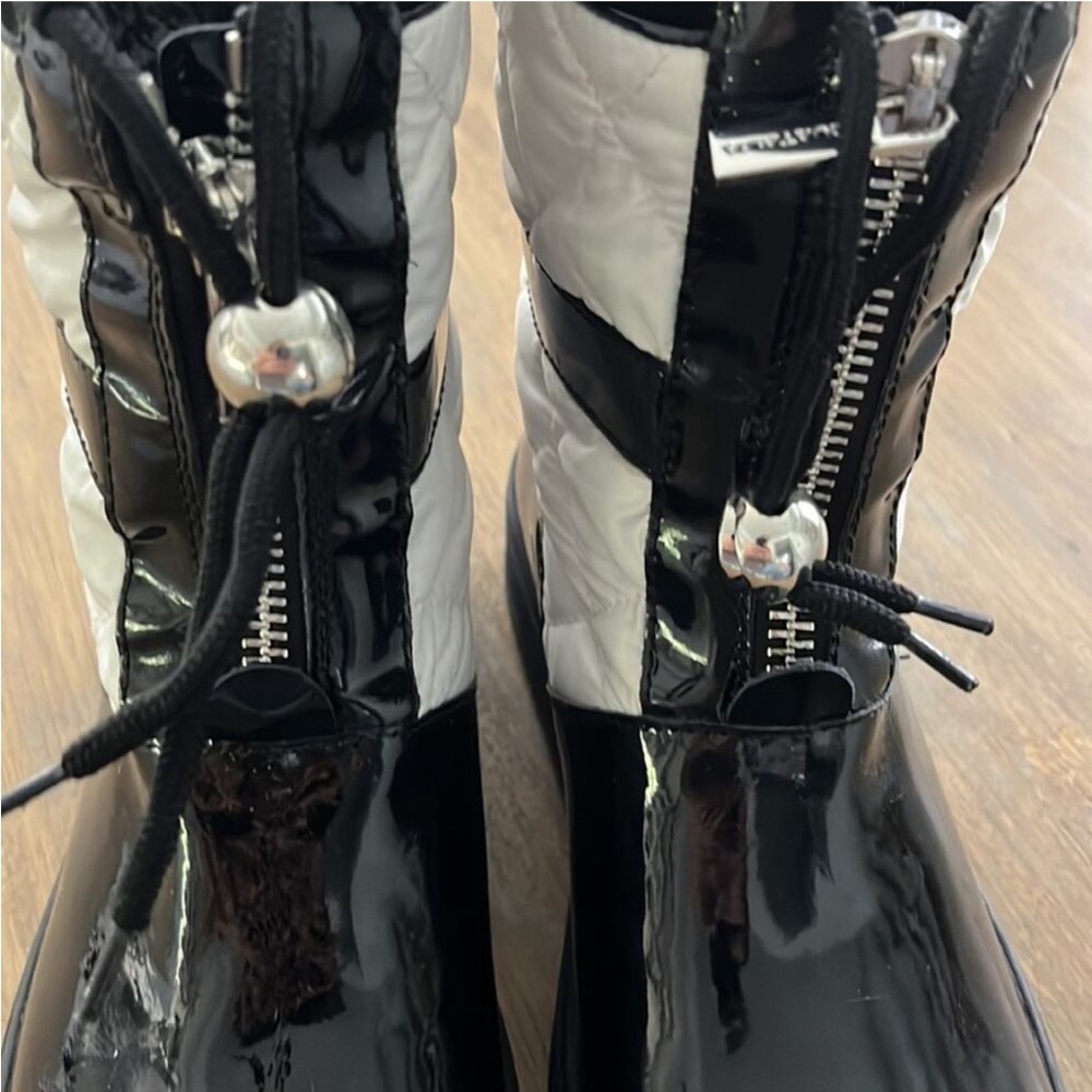 Aquatalia Italian Rain Boots US 8 LIKE NEW fit like between sizes 7.5 - 8 Women - Picture 4 of 15